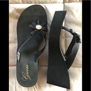 Guess wedge sandals